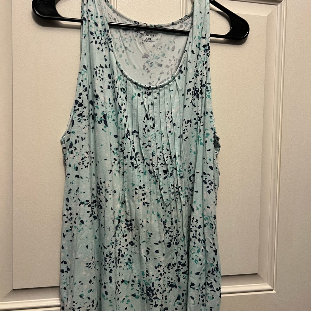 Mint green with print tank
